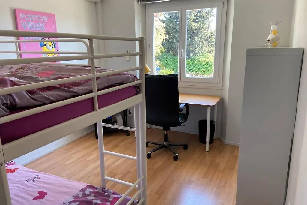 Appartement Appart. familial avec piscine jacuzzi clim. wifi à Hyères