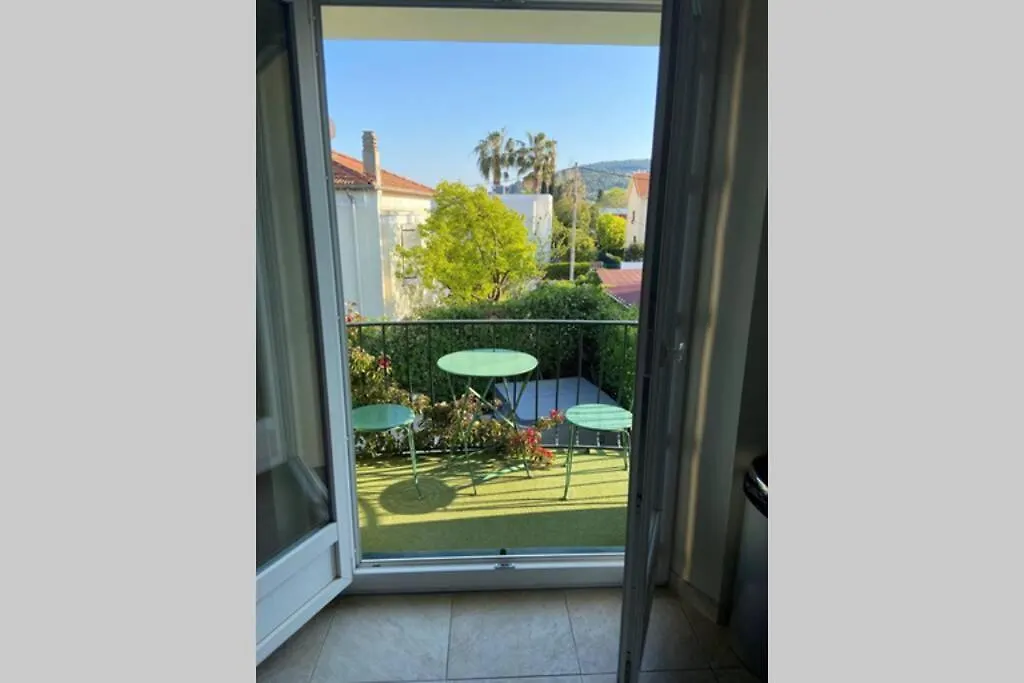 Appartement Appart. familial avec piscine jacuzzi clim. wifi à Hyères France