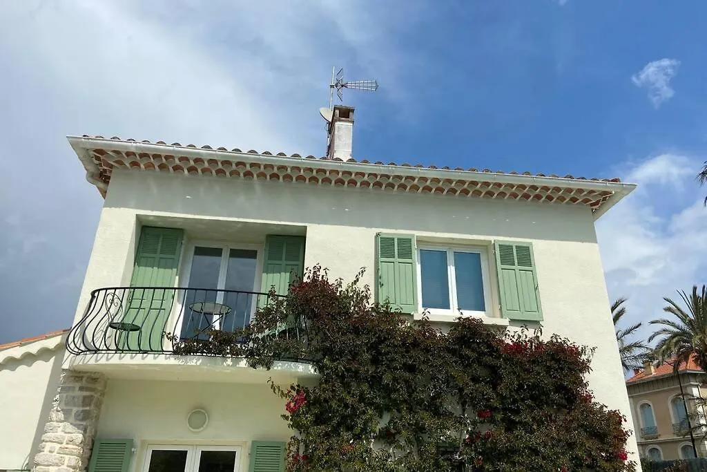 Appartement Appart. familial avec piscine jacuzzi clim. wifi à Hyères