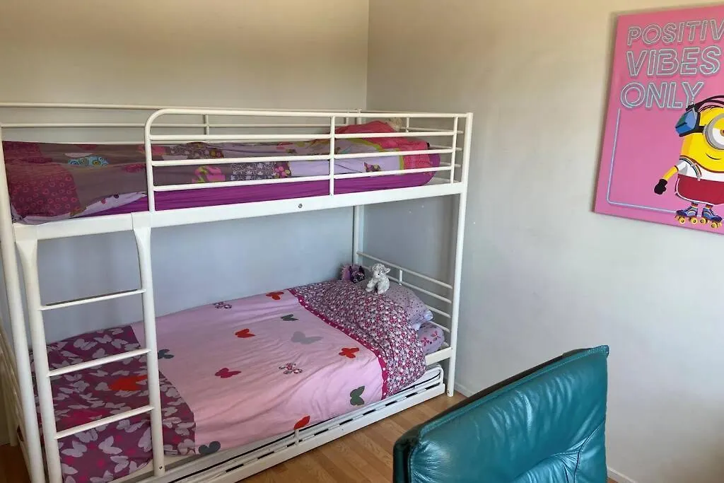 Appartement Appart. familial avec piscine jacuzzi clim. wifi à Hyères